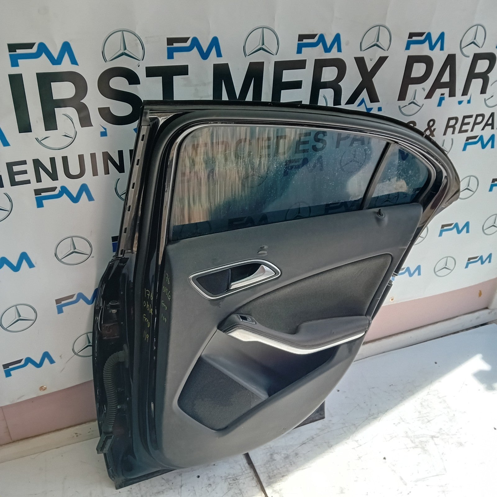 MERCEDES BENZ A-CLASS W176 DRIVER SIDE REAR DOOR O/S/R BLACK FMD119