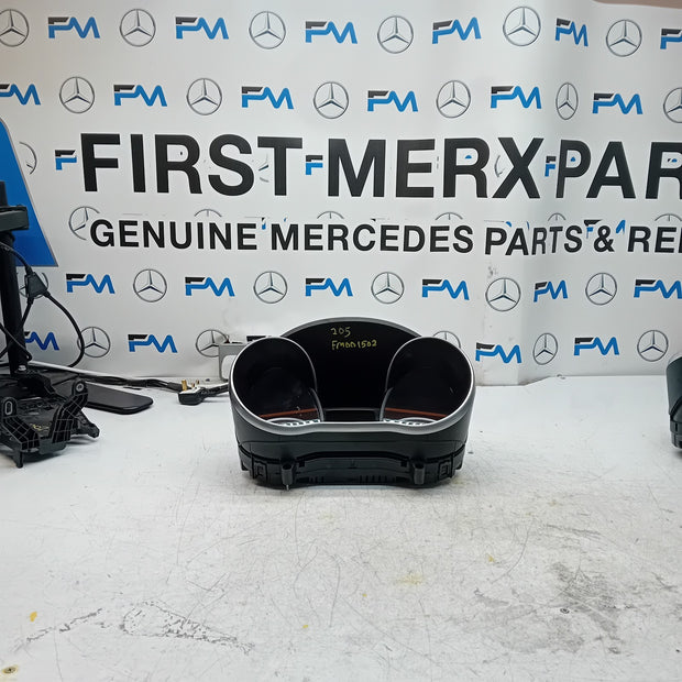 MERCEDES C-CLASS W205 SPEEDOMETER INSTRUMENT CLUSTER BLACK A2059003327 FM001502