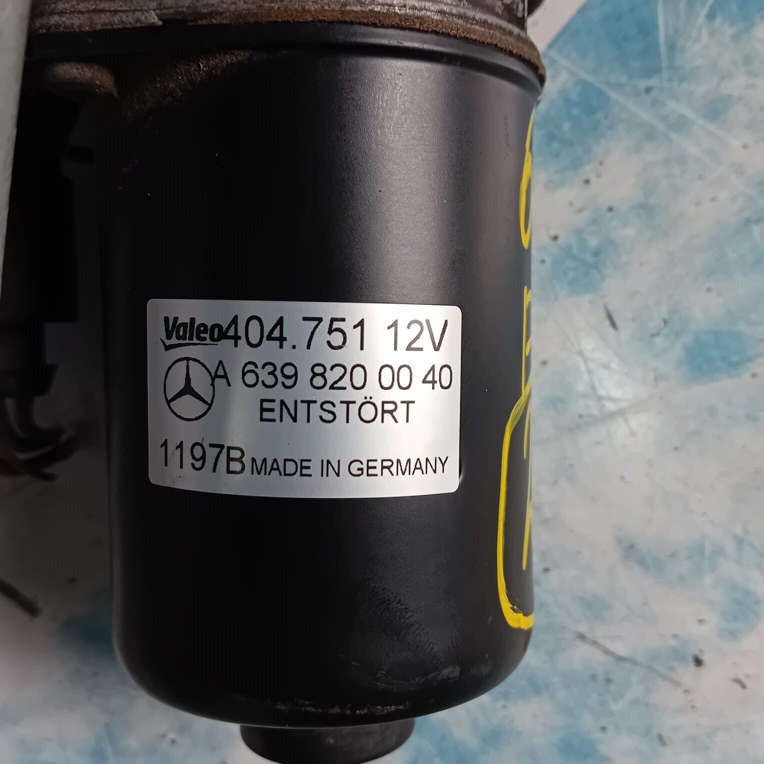 MERCEDES BENZ VITO W639 FRONT WIPER MOTOR & LINKAGE A6398200040