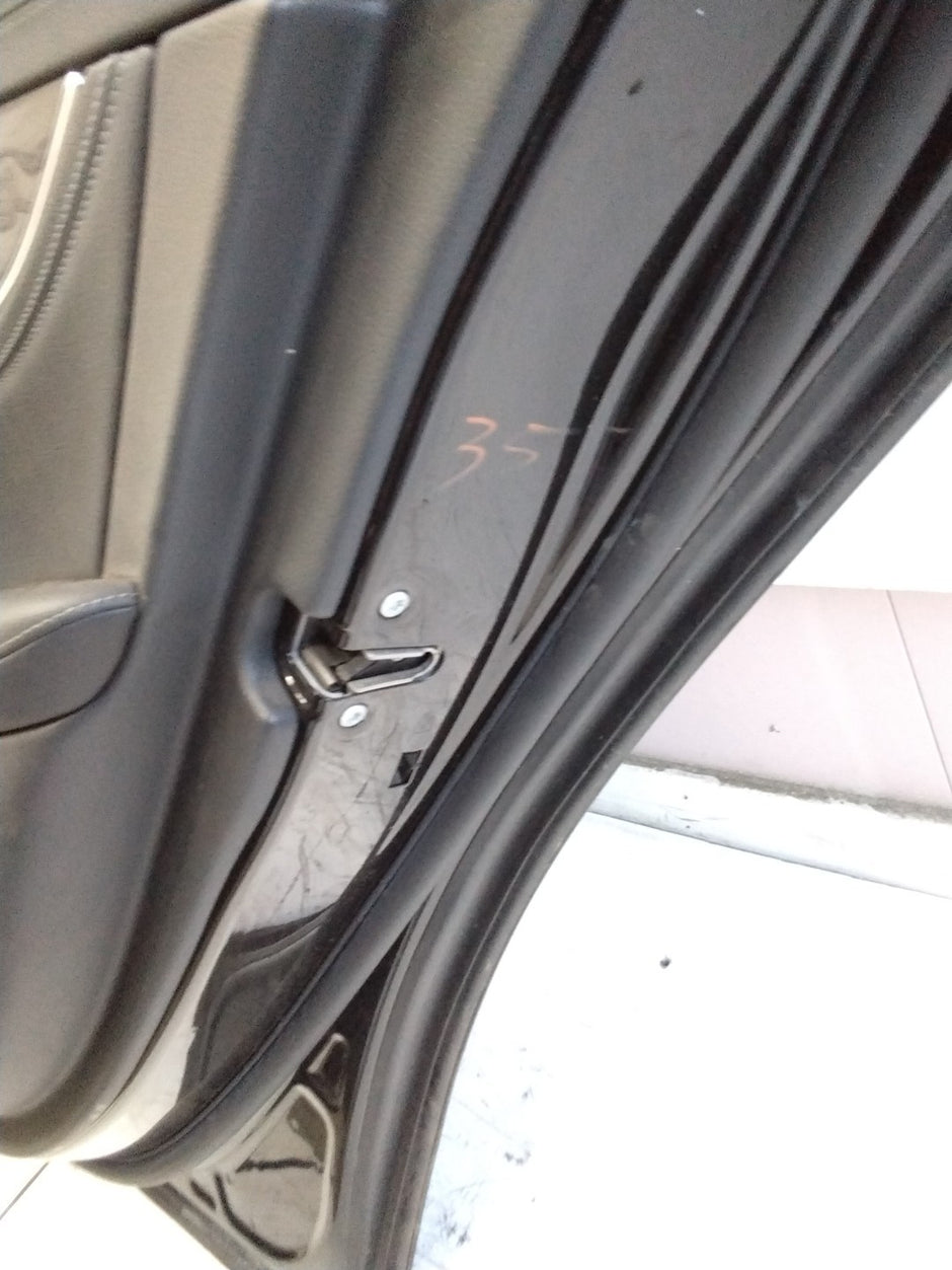 MERCEDES BENZ  E-CLASS W213 DRIVER SIDE REAR DOOR O/S/R COMPLETE BLACK FMD103