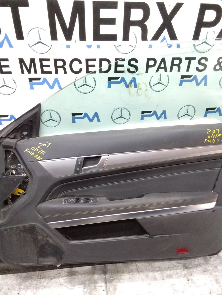 MERCEDES BENZ  E-CLASS W207 DRIVER FRONT DOOR OSF BLACK 2009-16  FMD535