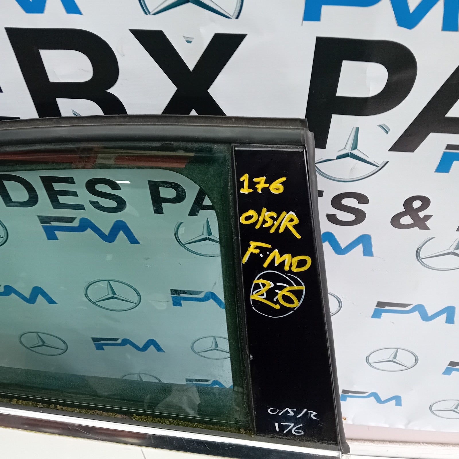 MERCEDES BENZ A-CLASS W176 DRIVER REAR DOOR (OFF SIDE REAR) WHITE FMD26