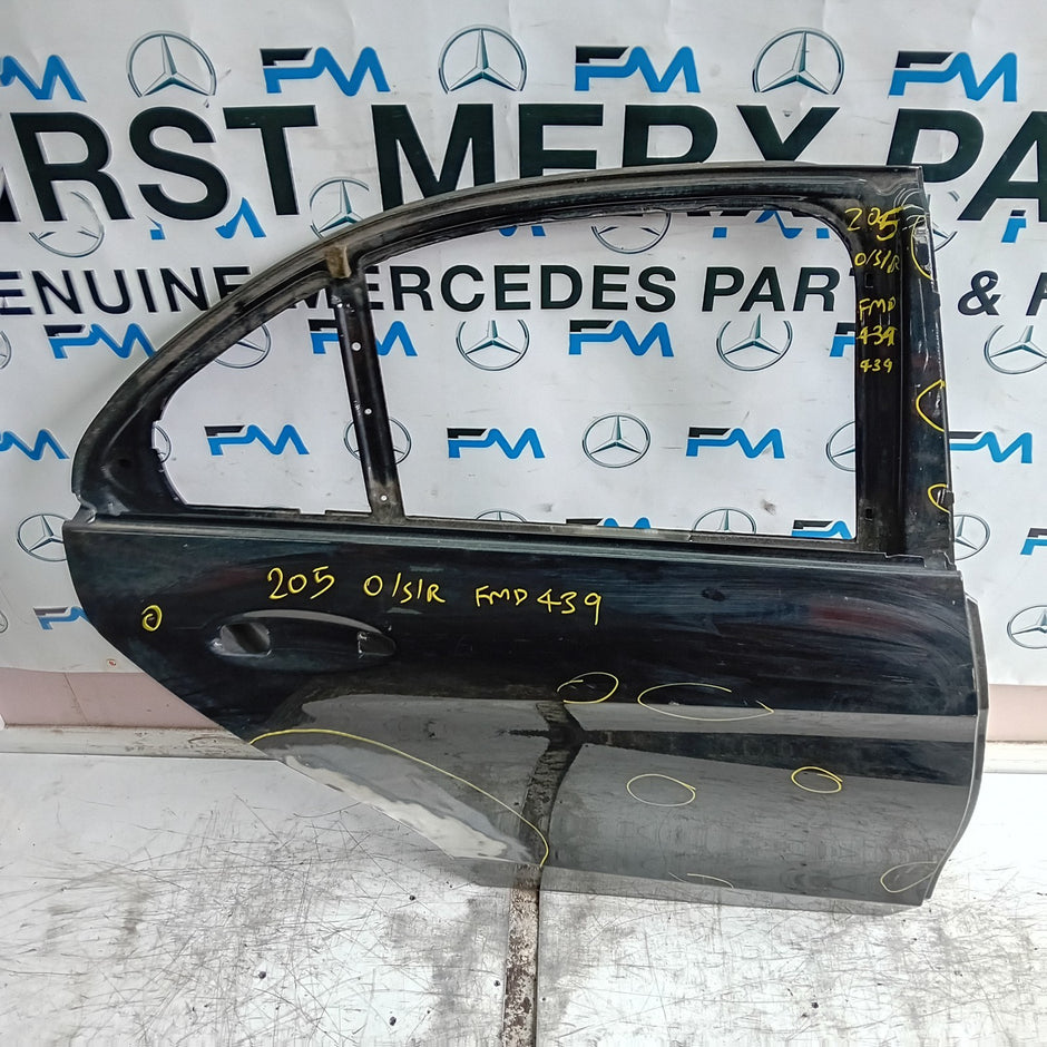 MERCEDES C-CLASS W205 SLN DRIVER REAR DOOR OSR BLACK 2014 ON FMD439