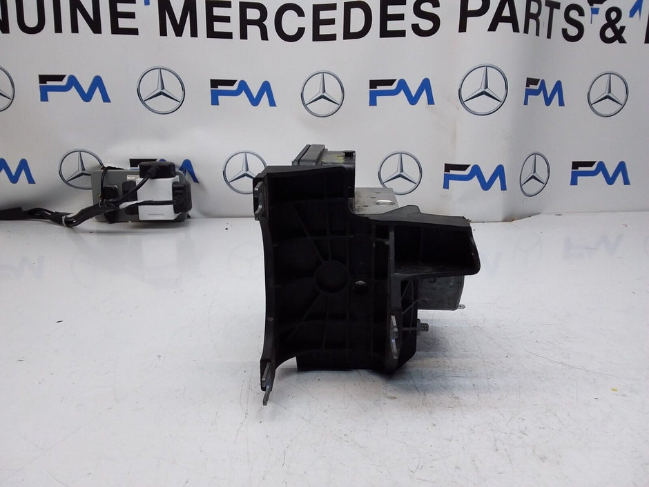 MERCEDES CLA W246 ABS PUMP MODULE CONTROL UNIT A2464300210 FM00435