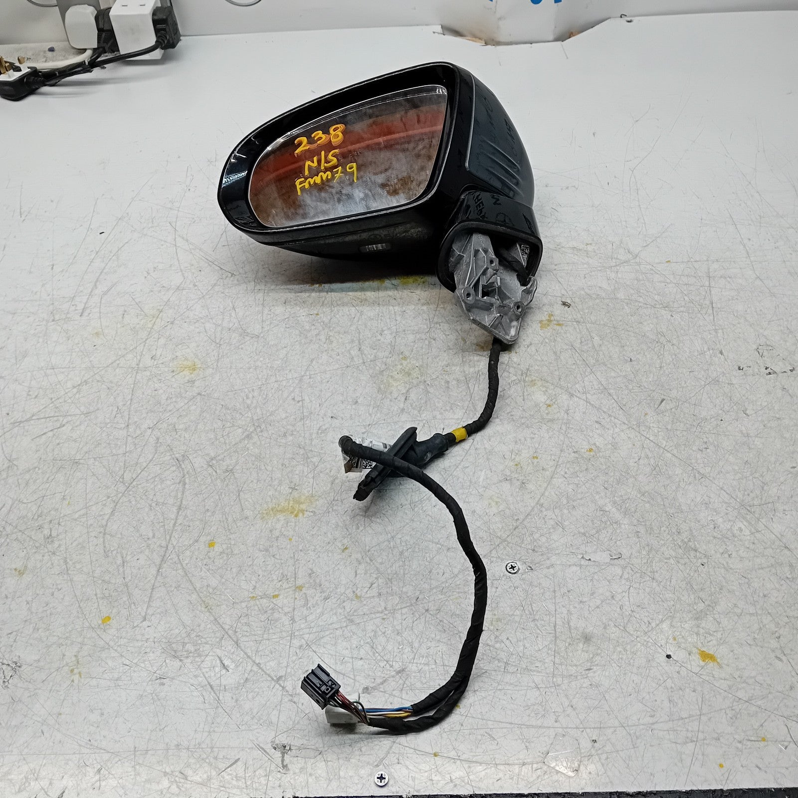 MERCEDES BENZ  E-CLASS W238 PASSENGER WING MIRROR NS GREY PL A2388101300 FMM79