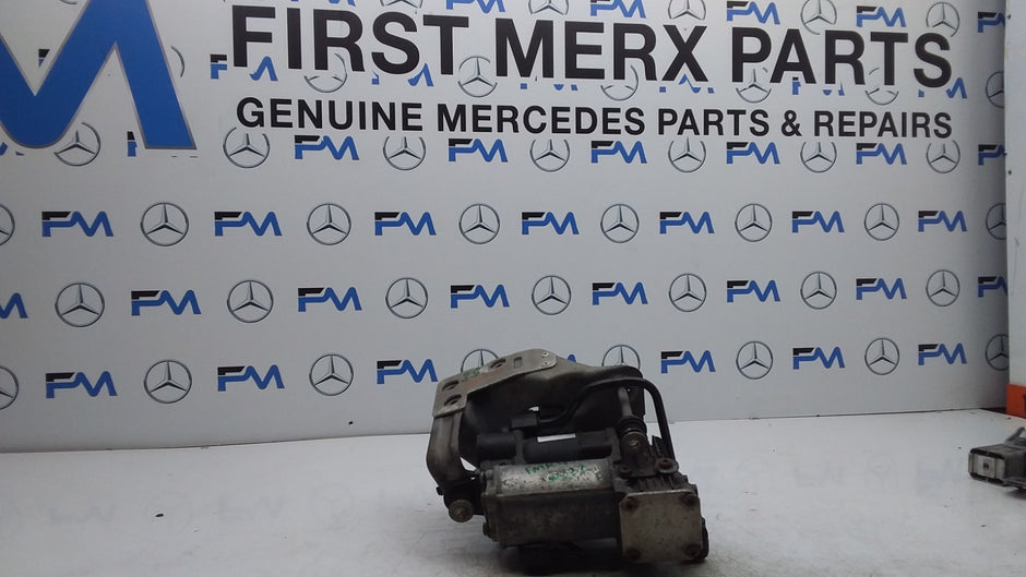 MERCEDES BENZ S-CLASS W222 AIR SUSPENSION COMPRESSOR A2223200604 FMR450