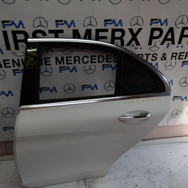 MERCEDES BENZ C-CLASS W205 PASSENGER SIDE REAR DOOR N/S/R COMPLETE WHITE FMD84