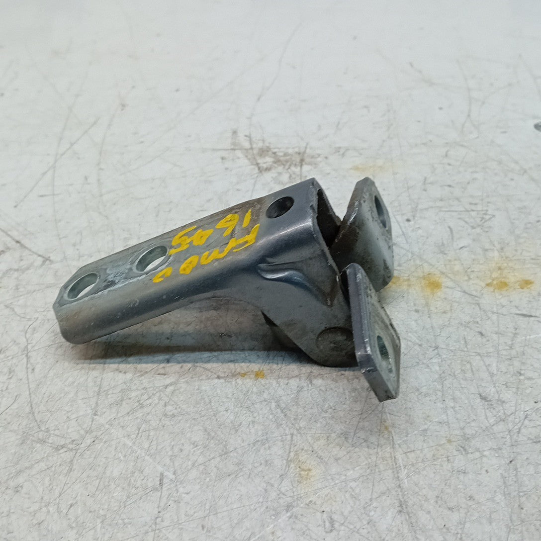 MITSUBISHI OUTLANDER MK3  FRONT DOOR HINGE PANEL E1 A046834 FM001645