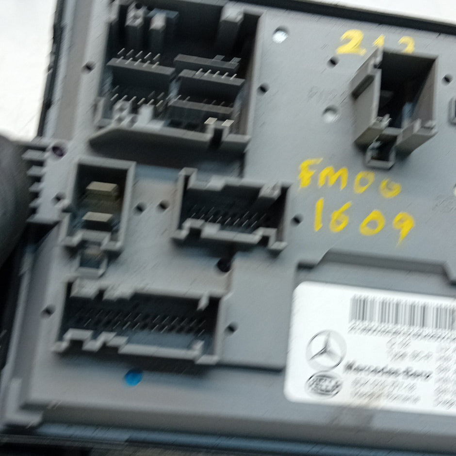 MERCEDES BENZ E-CLASS SAM CONTROL MODULE W213 A2139003208 2016 FM001609