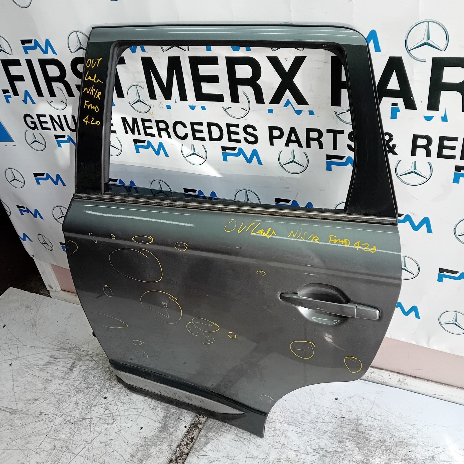 MITSUBISHI OUTLANDER MK3 PASSENGER SIDE REAR DOOR NSR 2013 GREY FMD420