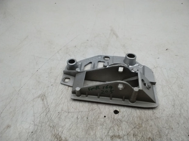 MERCEDES BENZ  C-CLASS W205 TAILGATE TRUNK BOOT LEFT HINGE A2057501528 FMR164