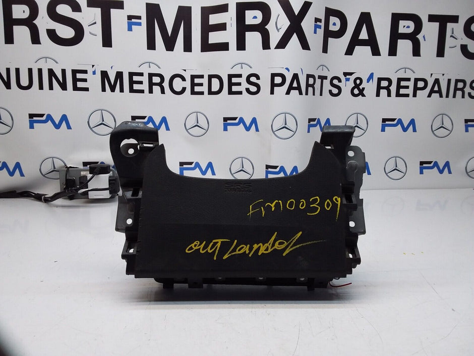 MITSUBISHI OUTLANDER MK3 KNEE AIR SRS BAG RIGHT DRIVER SIDE 7030A-31754 FM00309