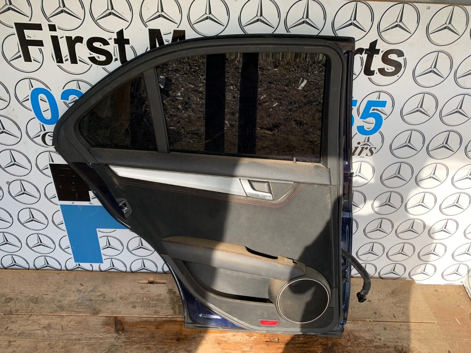 2008-2014 MERCEDES C-CLASS W204 NEARSIDE LEFT PASSENGER REAR DOOR SALOON