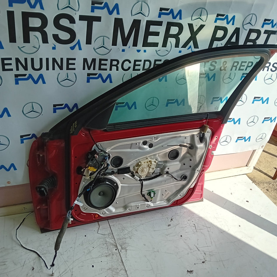 MERCEDES-BENZ C-CLASS W204 DRIVER SIDE FRONT DOOR O/S/F COMPLETE RED FMD50