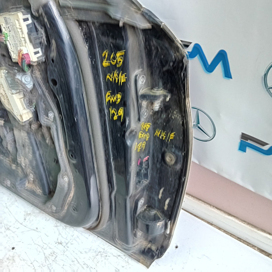 MERCEDES BENZ C-CLASS W205 PASSENGER SIDE FRONT DOOR N/S/F  BLACK FMD129