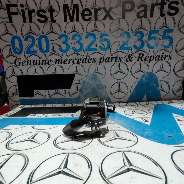 MERCEDES C CLASS W204 2011-14 PASSENGER SIDE FRONT LEFT SEAT BELT A2048602385