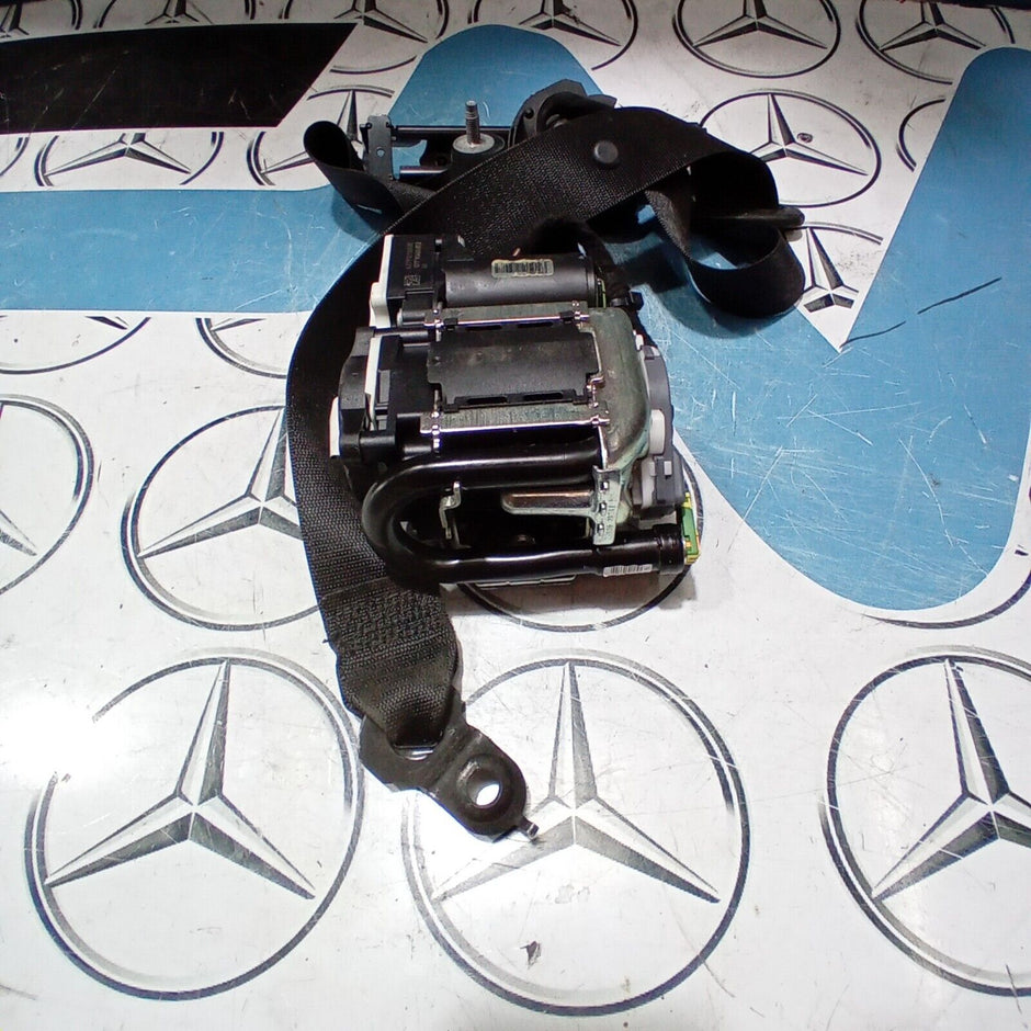 MERCEDES E-CLASS   W212 PASSENGER SIDE FRONT SEAT BELT2009/2016