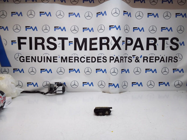 MERCEDES  C E CLASS W205 W213 NEGATIVE BATTERY CLAM TERMINAL A0009061505 FM00468