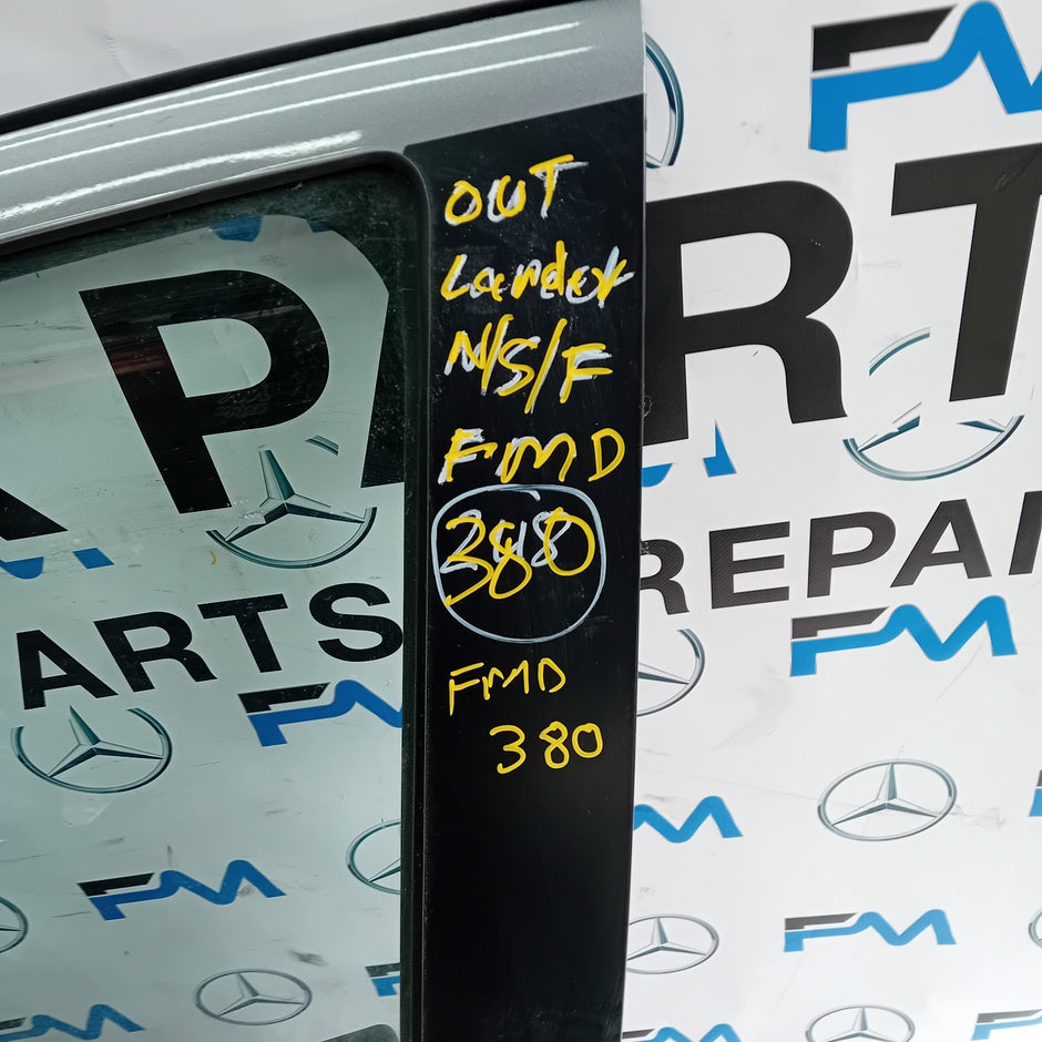 MITSUBISHI OUTLANDER MK3 PASSENGER FRONT DOOR NSF GREY COMPLETE FMD380