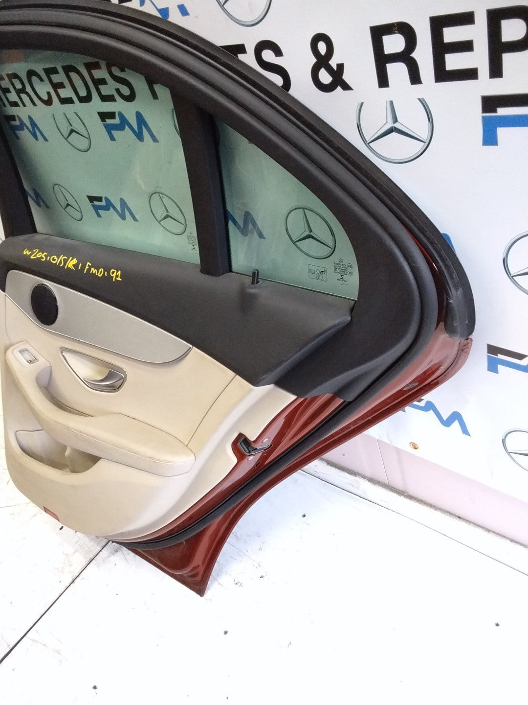MERCEDES BENZ  C-CLASS W205 DRIVER SIDE REAR DOOR O/S/R COMPLETE RED FMD91