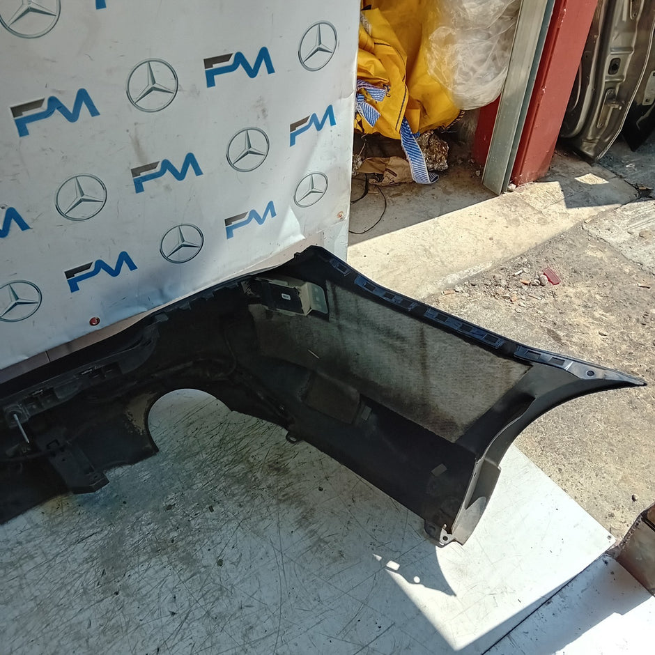 MERCEDES BENZ C-CLASS W204  REAR BUMPER A2048850438 2016 WHITE COMPLETE FMX163
