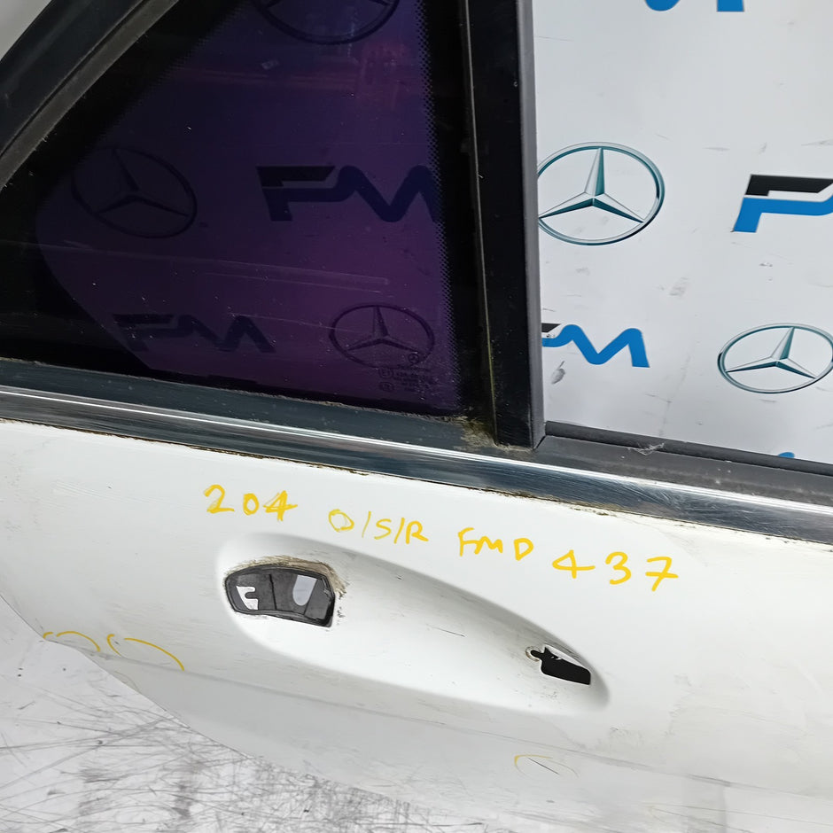 MERCEDES C-CLASS W204 SLN DRIVER REAR DOOR OSR WHITE 2009-2014 FMD437