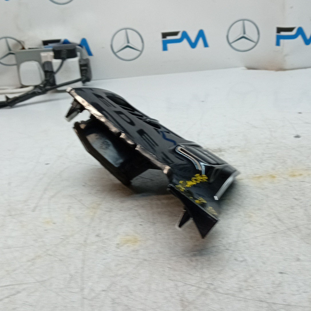 MITSUBISHI OUTLANDER MK3 DASHBOARD AIR VENT + SWITCH 8030A202 FM001613
