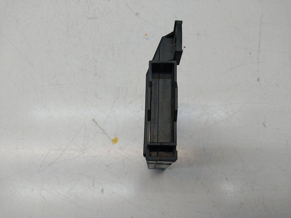 Mercedes W213 Ignition Central Lock Control Unit Module ECU A2139005528 FM00270