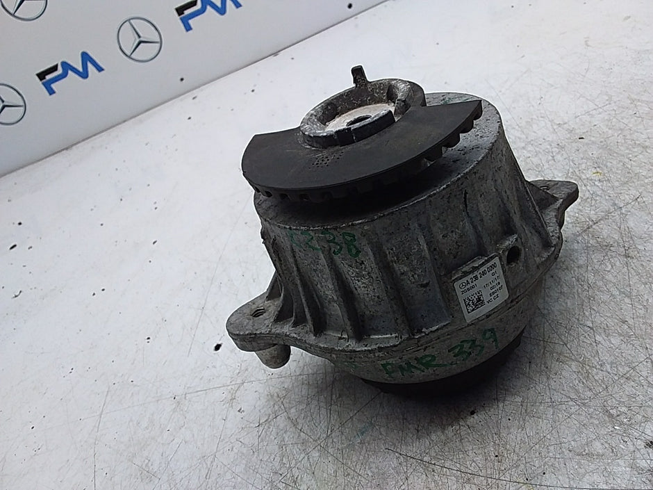 MERCEDES BENZ  E-CLASS COUPE C238  ENGINE MOUNT LEFT NS A2382400200 FMR339