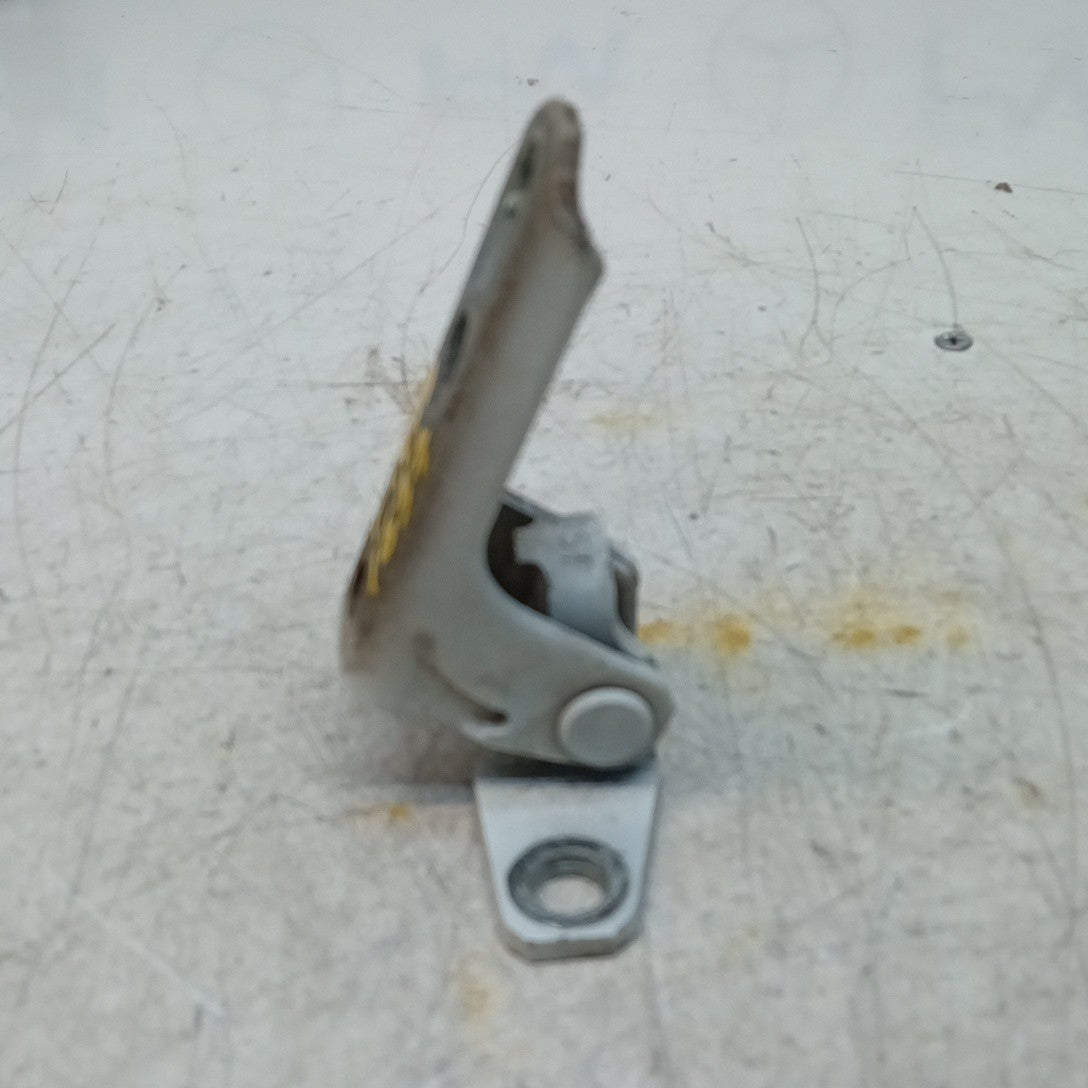 MITSUBISHI OUTLANDER MK3  FRONT DOOR HINGE PANEL A521 A046834 FM001637