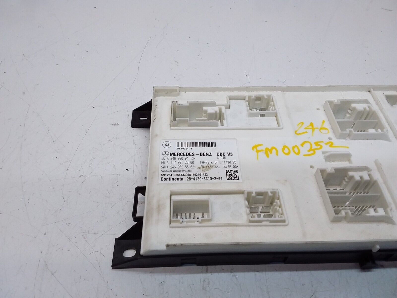 Mercedes B-CLASS W246 SAM Signal Control Module Unit A2469009413 FM00352