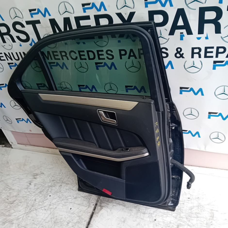 MERCEDES E-CLASS W212 PASSENGER REAR DOOR N/S/R BLACK COMPLETE 2009-16 FMD153
