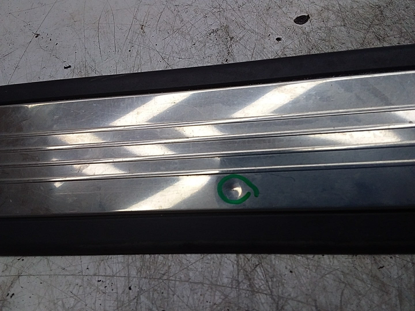 MERCEDES BENZ E-CLASS A207 CONVERTIBLE TRIM PANEL RIGHT A2076800174 FMR202