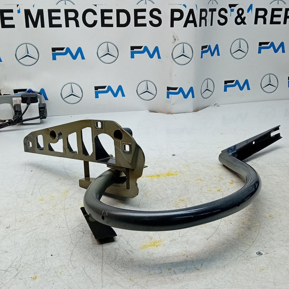 MERCEDES BENZ E-CLASS W213 TAILGATE DRIVER SIDE OS HINGES A2137500428 FM001323