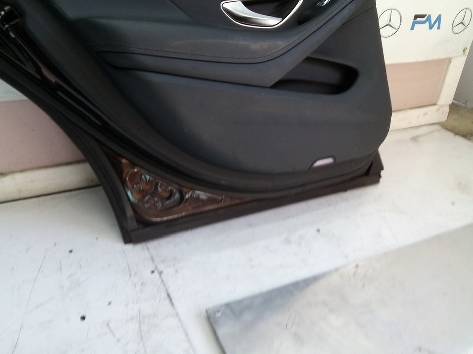 MERCEDES S CLASS W222 SALOON PASSENGER REAR DOOR (NEAR SIDE REAR) BLACK FMD23