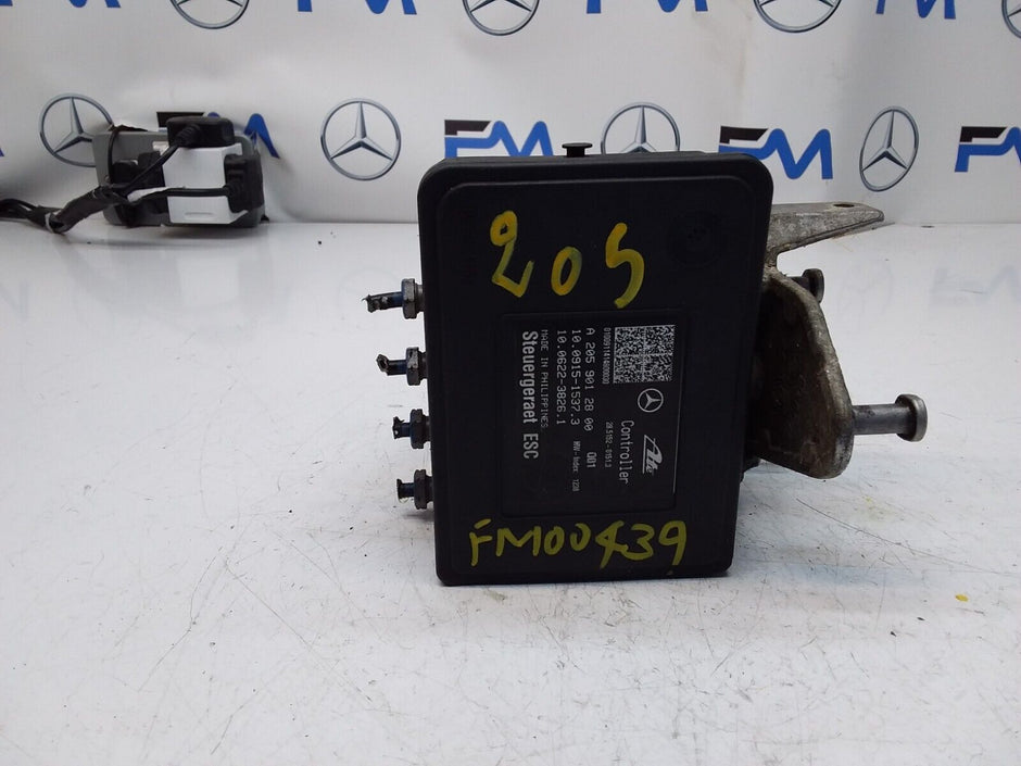 MERCEDES CLA W205 ABS PUMP MODULE CONTROL UNIT A2059012800 FM00439