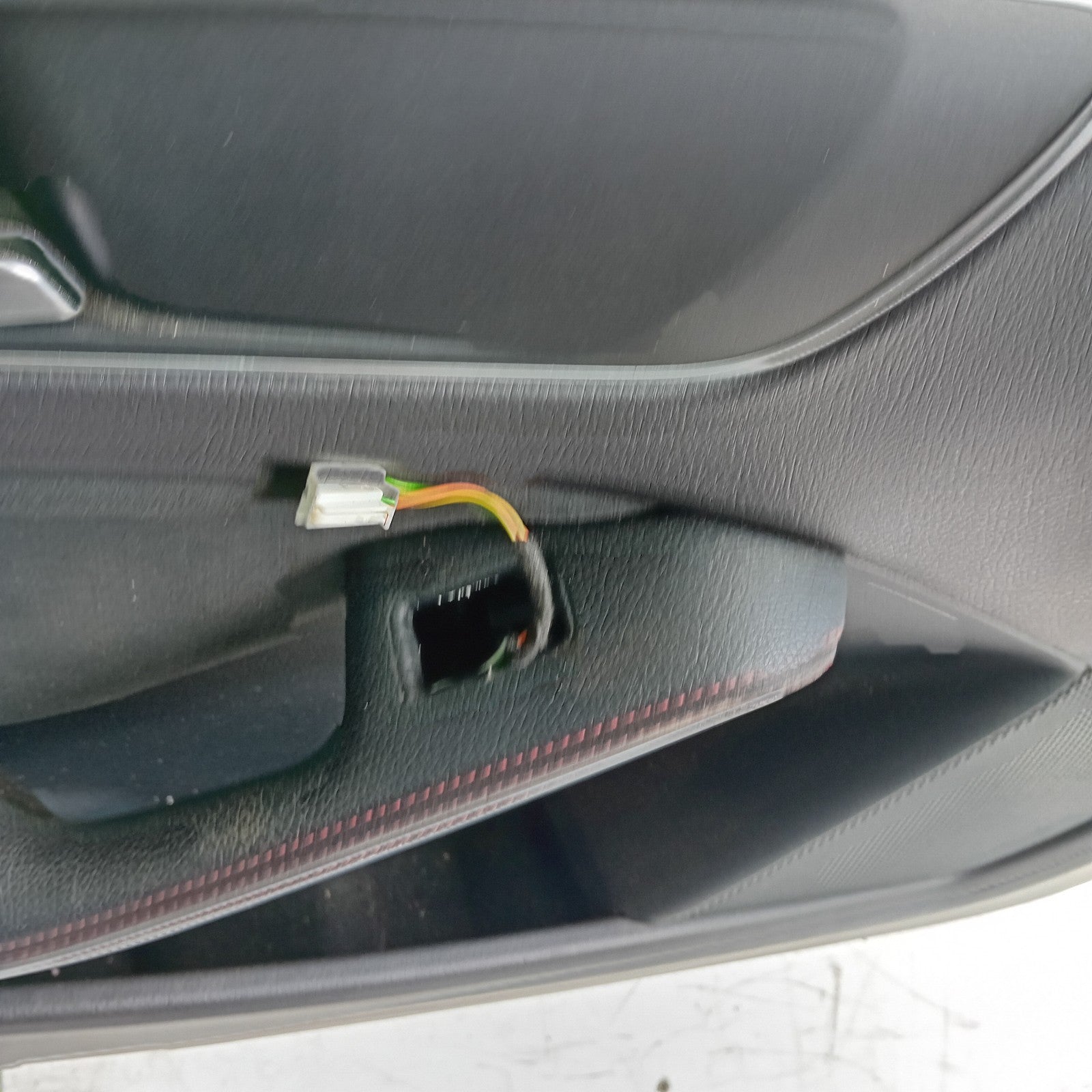 MERCEDES-BENZ A-CLASS W176 PASSENGER SIDE FRONT DOOR N/S/F COMPLETE GREY FMD51