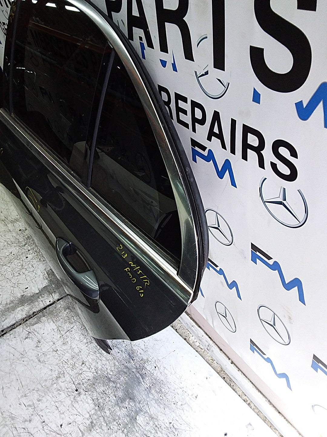 MERCEDES E-CLS W213 SLN PASSENGER REAR DOOR NSR GREY 2016-23 COMPLETE FMD610