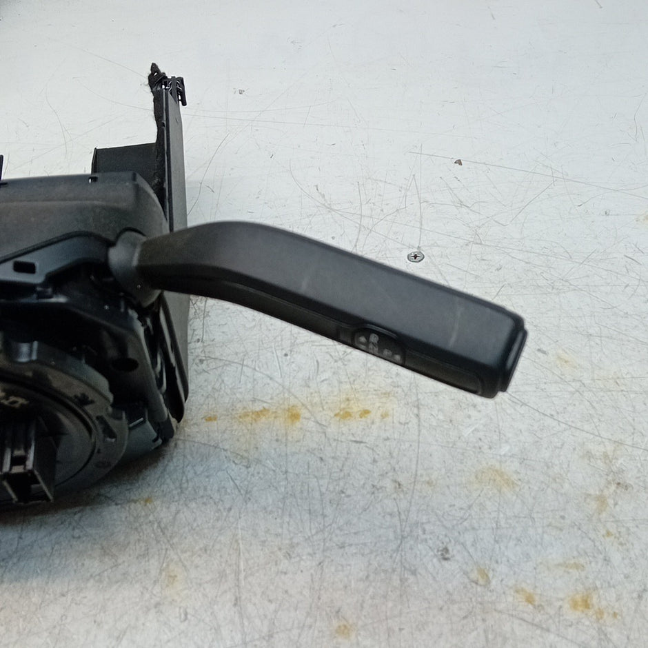 MERCEDES A-CLASS W177 INDICATOR/WIPER GEAR SELECT + SQUIB A1779006718 FM001564