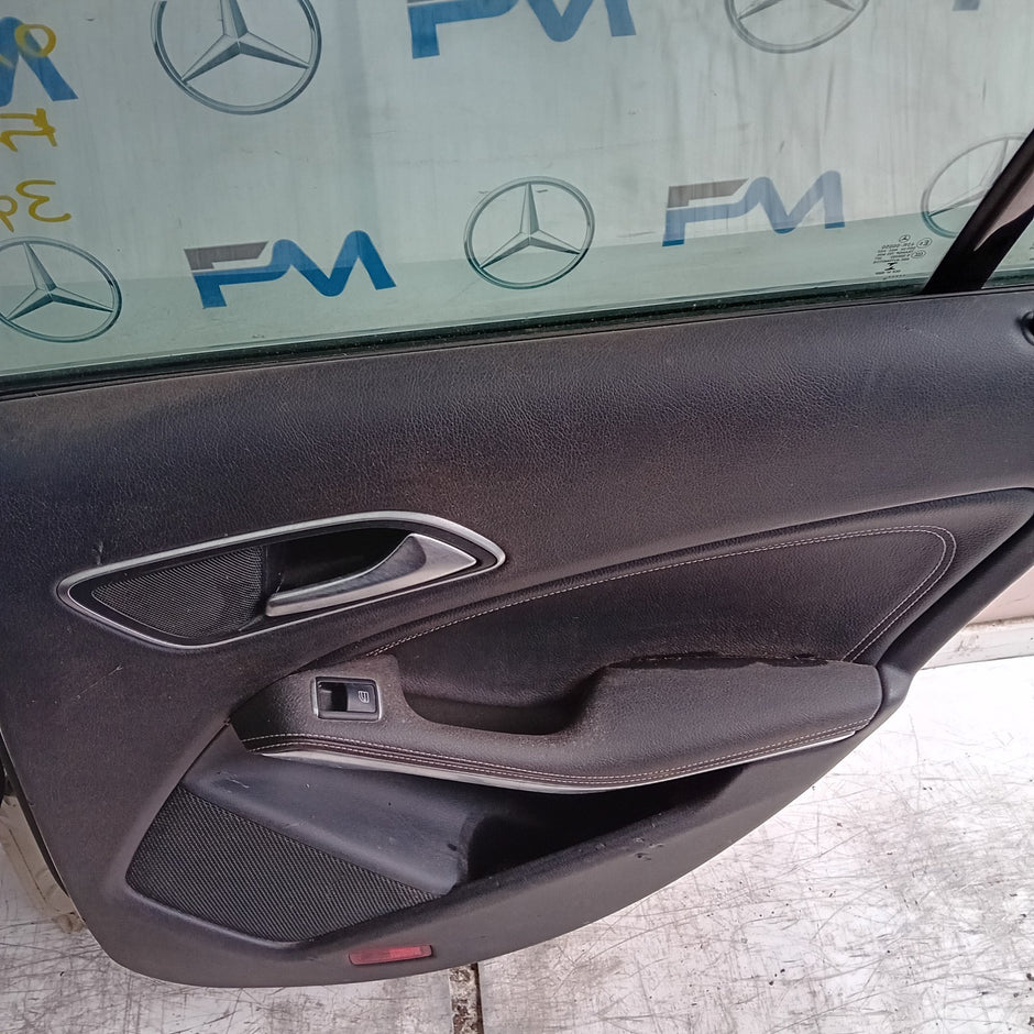 MEECEDS BENZ CLA W117 DRIVER FRONT DOOR OSF WHITE  2013-19 COMPLETE FMD399