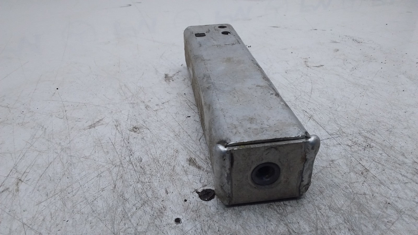 MERCEDES C-CLASS  W205 LOWER REINFORCEMENT CRASH ABSORBER BAR A2056203701 FMR393