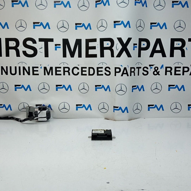 MERCEDES C E GLC W205 W213 W253 FUEL PUMP CONTROL MODULE A0009002414 FM00279