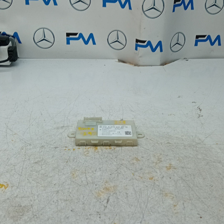 MERCEDES BENZ E-CLASS KEYLESS GO CONTROL UNIT W213 A2139004519 FM001292