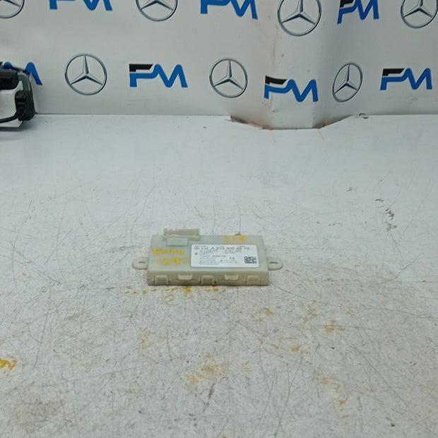 MERCEDES BENZ E-CLASS KEYLESS GO CONTROL UNIT W213 A2139004519 FM001292