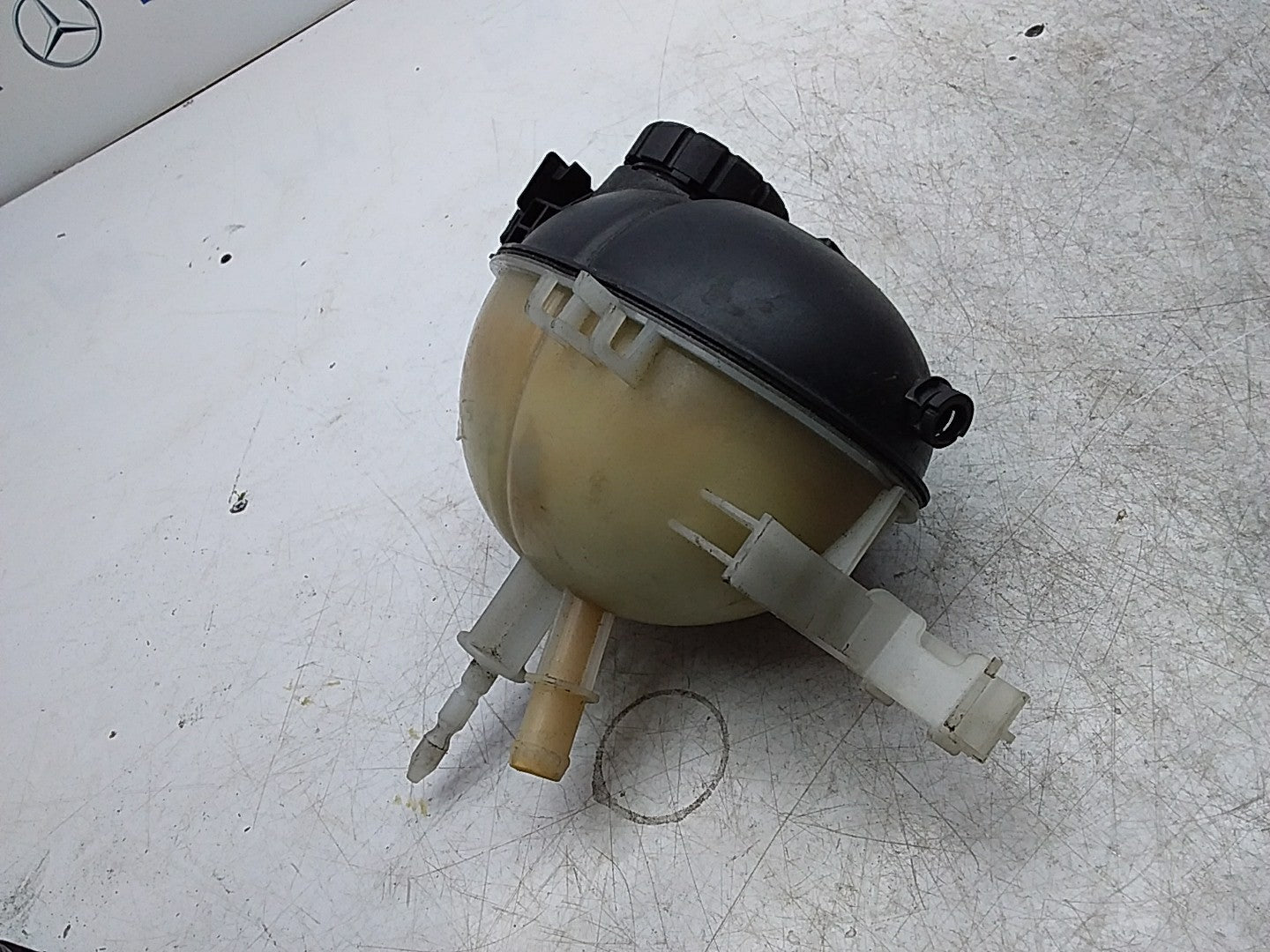 MERCEDES BENZ  C-CLASS W204 COOLANT TANK A2045000549 FMR485