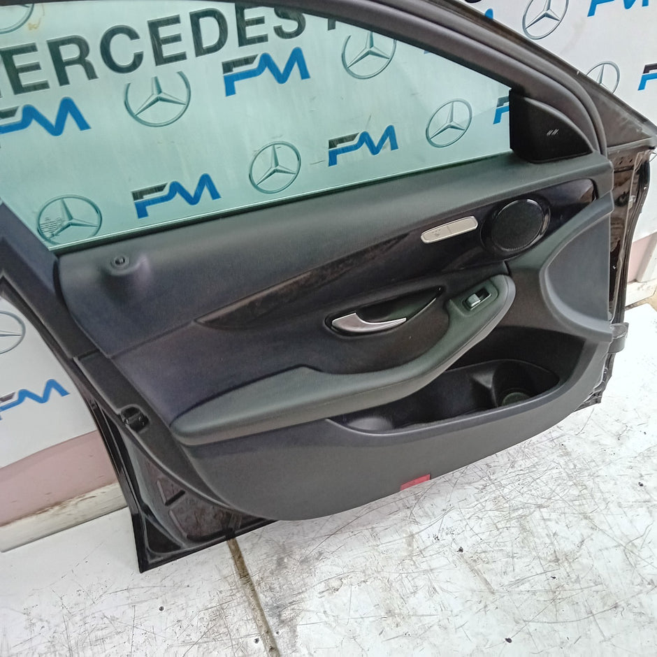 MERCEDES  C-CLASS W205 PASSENGER SIDE FRONT DOOR N/S/F  BLACK COMPLETE FMD134