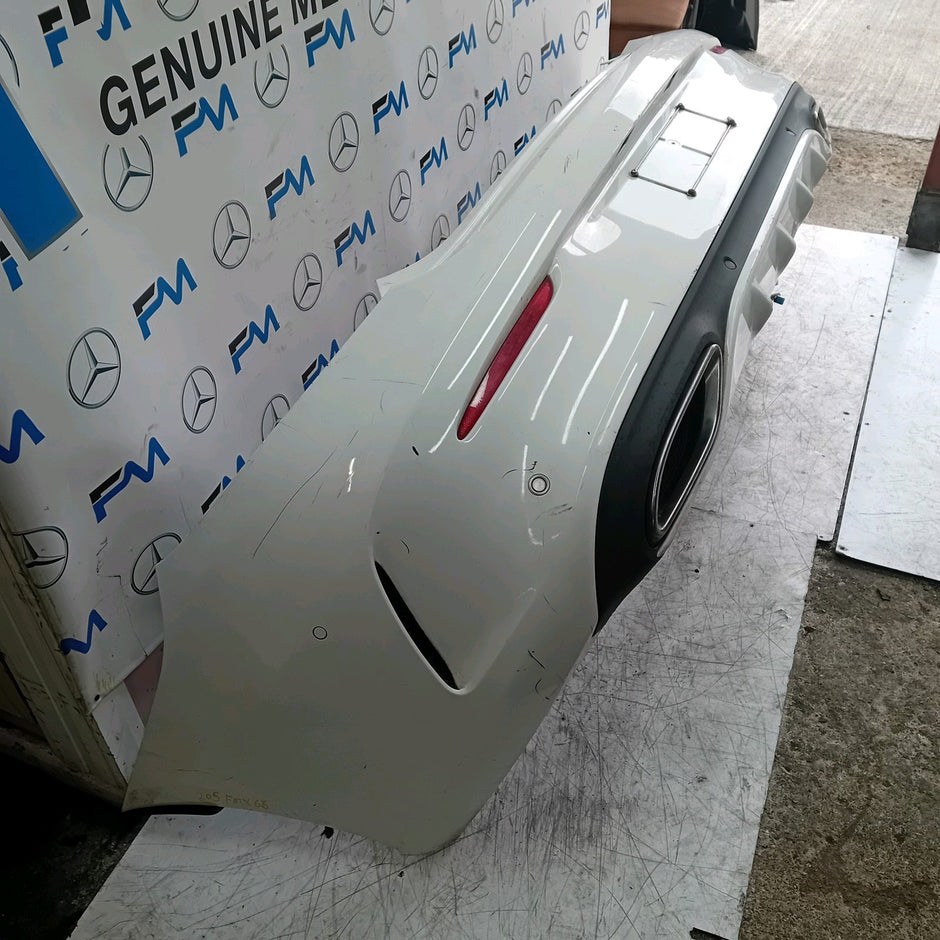 MERCEDES BENZ C-CLASS W205 COUPE REAR BUMPER 2014 WHITE COMPLETE FMX66