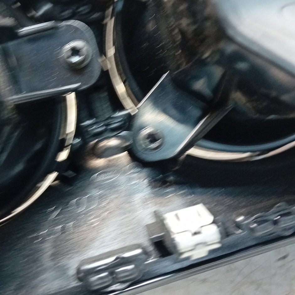 MERCEDES A-CLASS W177 DASHBOARD  TRIM + 3 AIRVENT + ENGINE BUTTON A177 FM001548