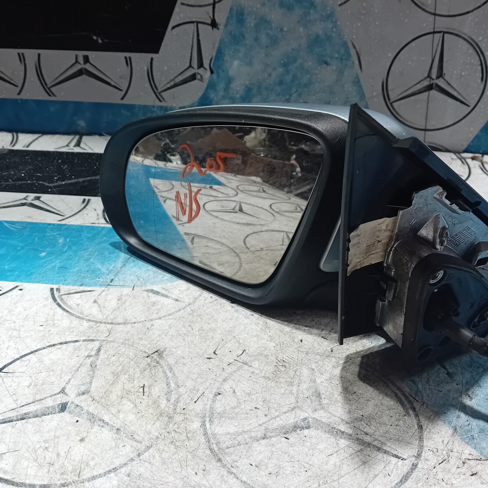 2007/2015 MERCEDES BENZ C-CLASS W205 WING MIRROR PASSENGER SIDE FRONT IN GREY