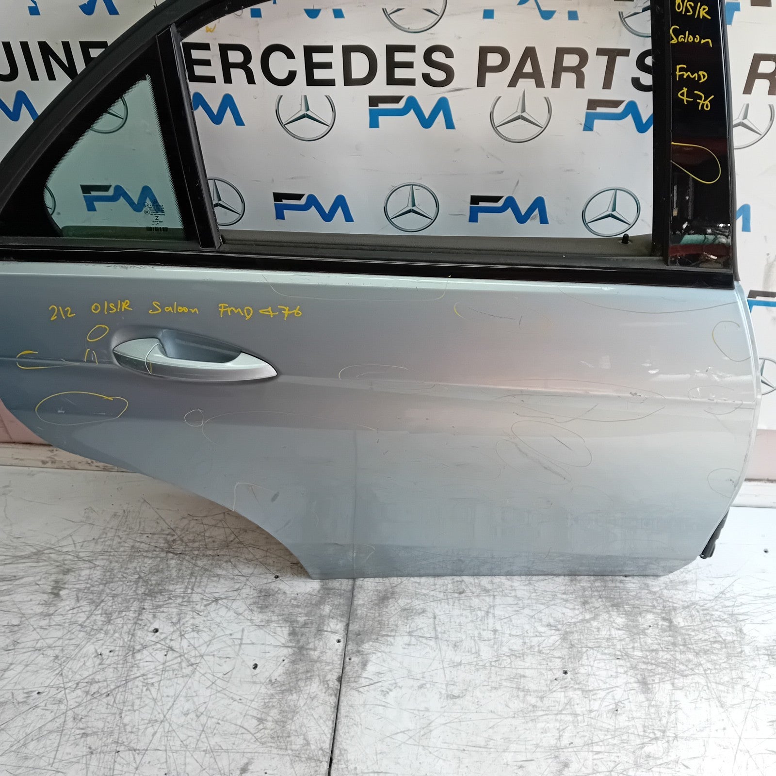MERCEDES E-CLASS W212 SLN DRIVER REAR DOOR OSR SILVER 2014 ON COMPLETE FMD476